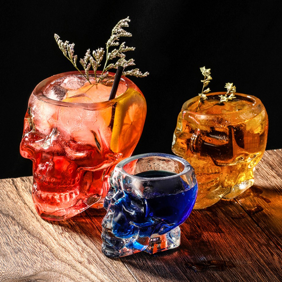 Fournisseurs de boissons et de tasses de verre Skull Skull Fournisseurs